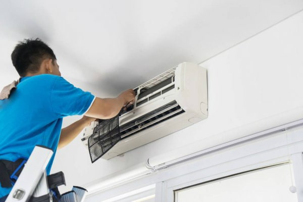 Какие услуги включает профессиональный ремонт кондиционеров Samsung?